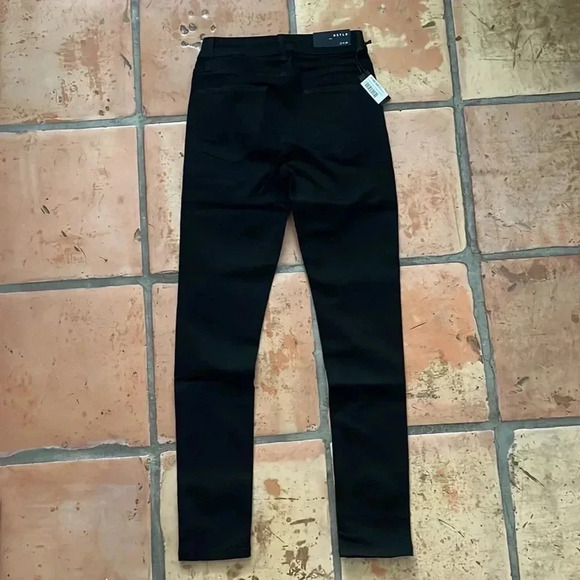 💕 LAST CHANCE New DSTLD Womens High Rise Skinny Jeans 27W x 28L Black MSRP$128 - Picture 8 of 9